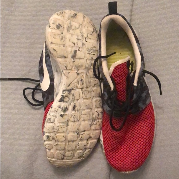 Nike ID Rosh Run - Picture 3 of 3